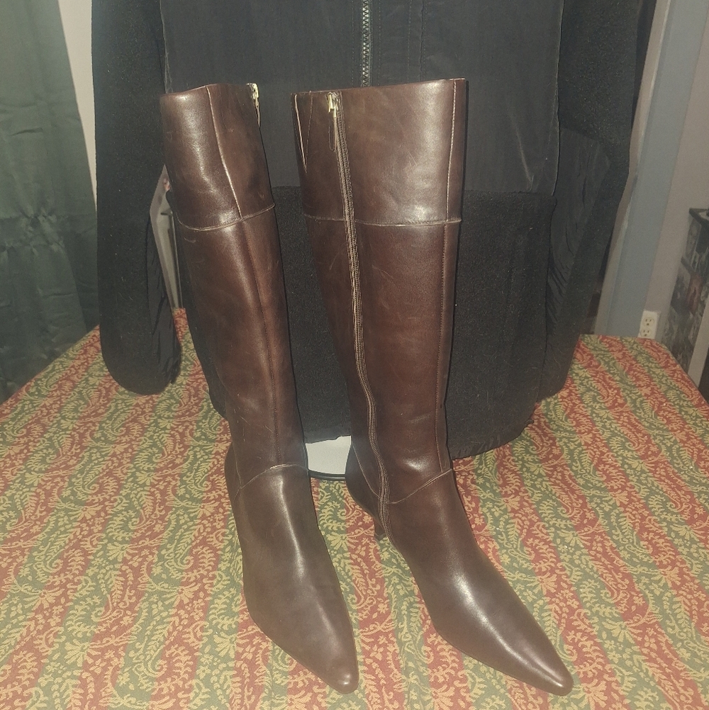 NWOT SZ 11 CIRCA JOAN&DAVID KNEE HIGH BROWN LEATHER BOOTS (DOROTHY)